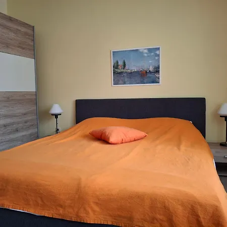 Orange * Lovran
